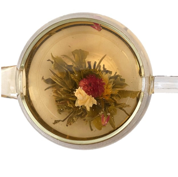 Jasmine flowering tea with pink amaranth globe and white flowers